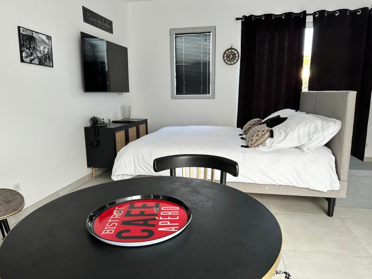 La Villa Perchee Calme, Sauna, Parking Prive Saint-Prix  Exterior photo